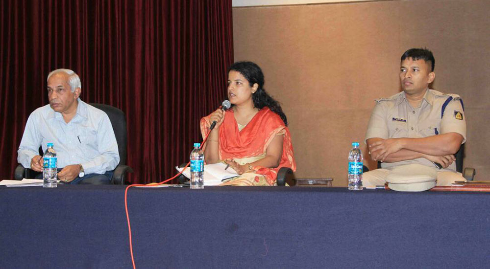 ಸರಕಾರಿ ಬಸ್‌ಗಳು ನಿಯಮ ಪಾಲಿಸಲಿ: ಜಿಲ್ಲಾಧಿಕಾರಿ ಪ್ರಿಯಾಂಕ